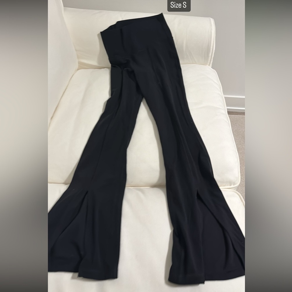 TNA flared yoga pant